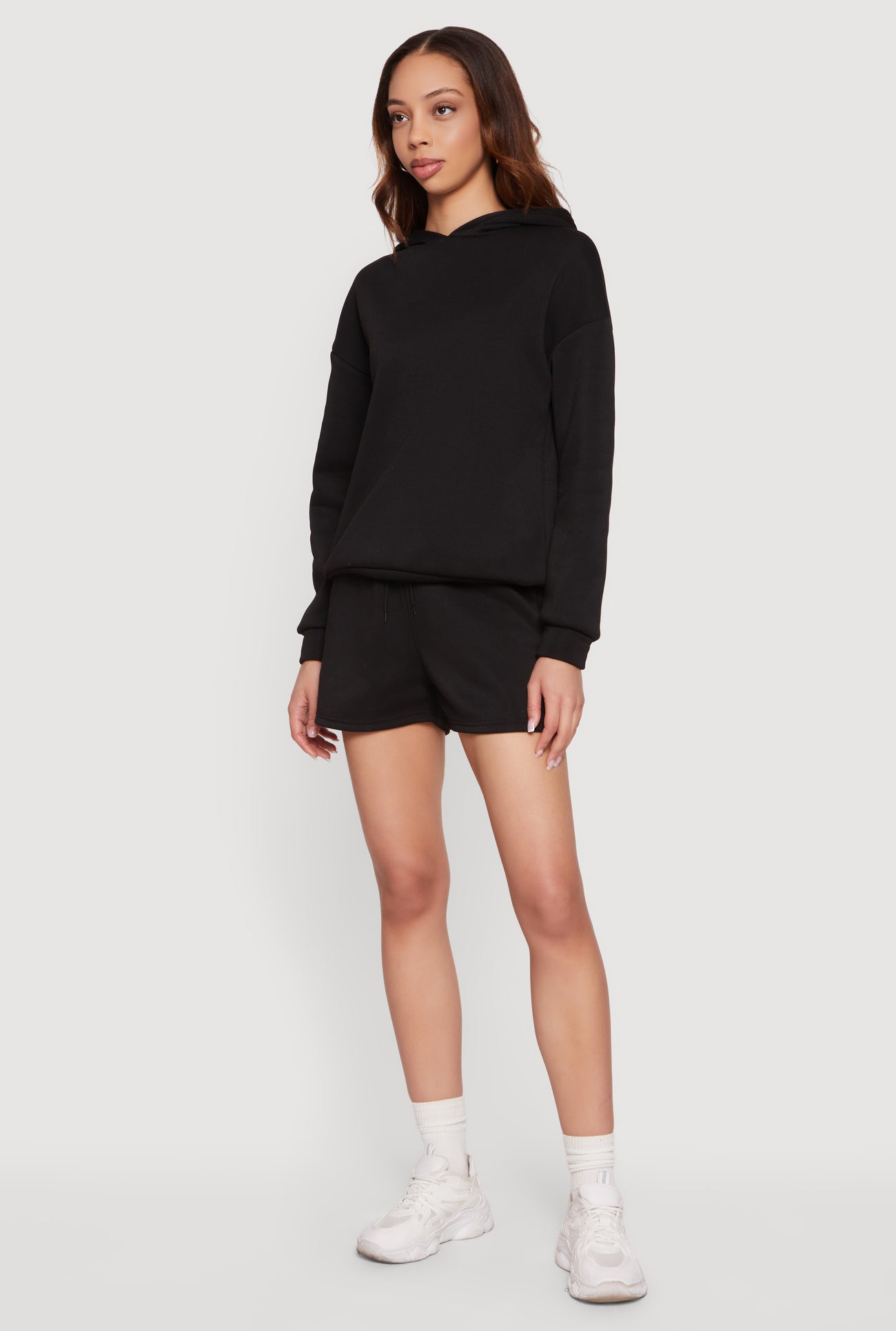 1057056724557001_002