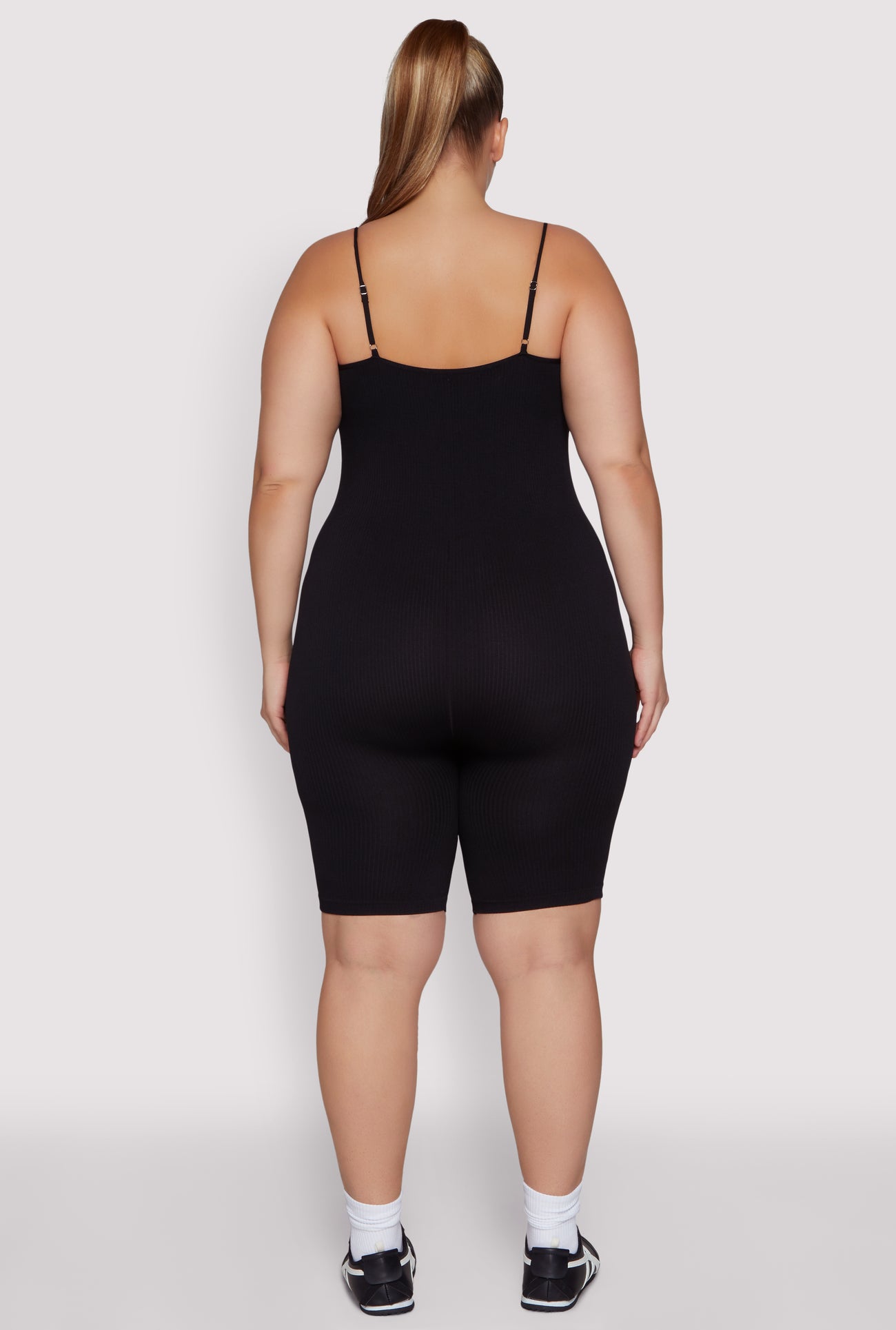 1392038348534001_005