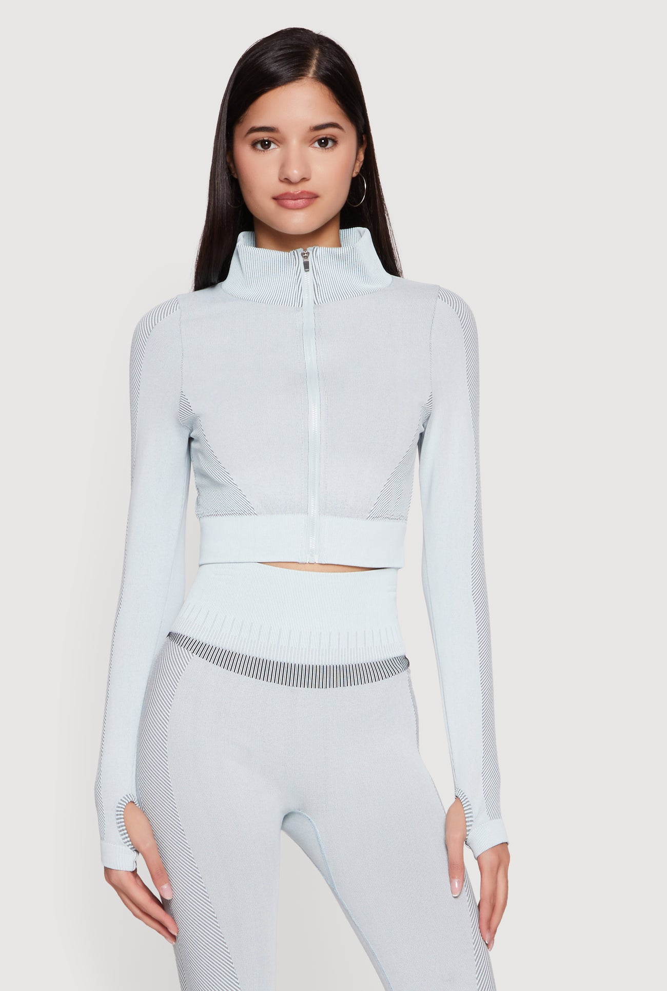 1413062700929030_001