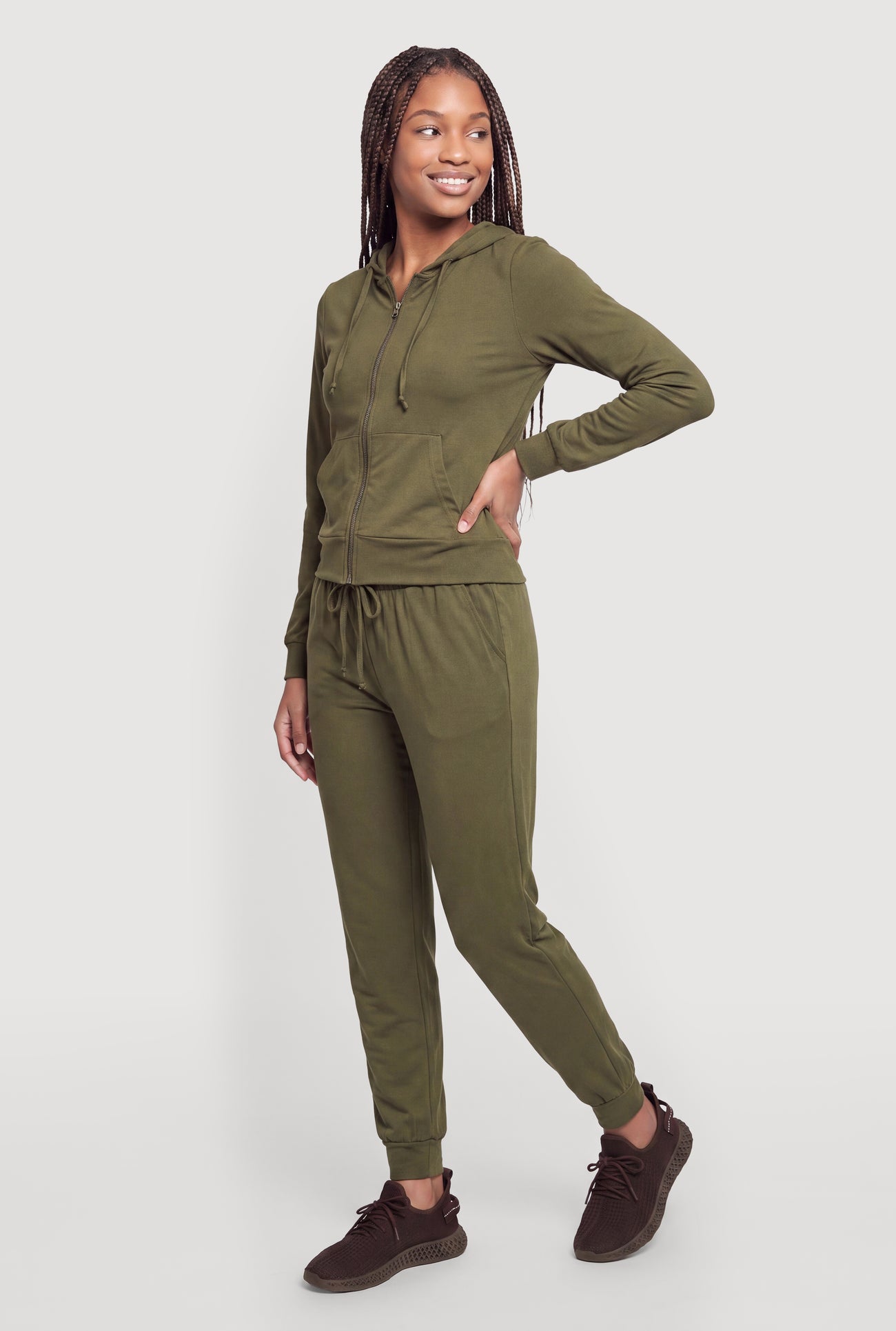 3413058755379032_002