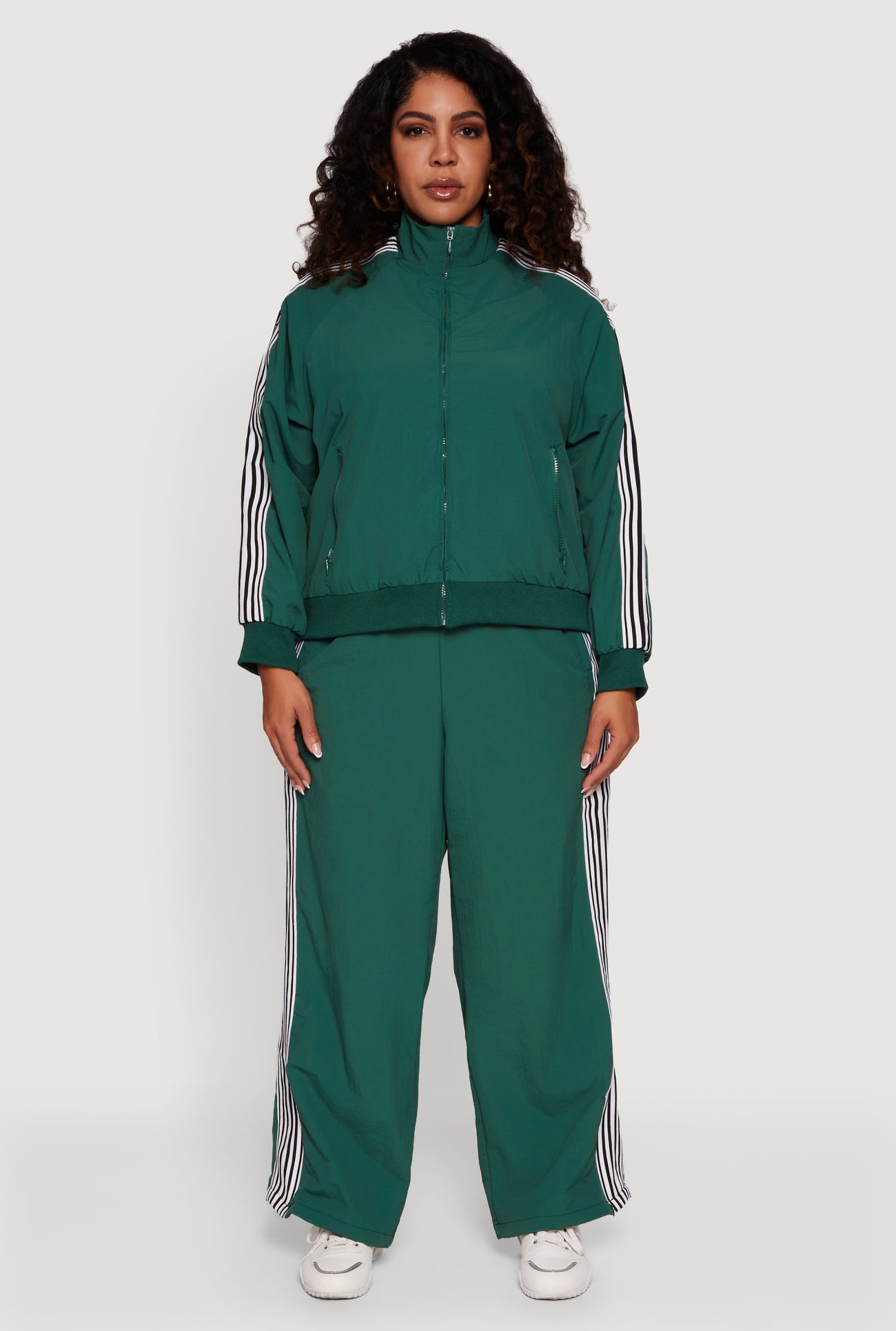 3951077660145031_002