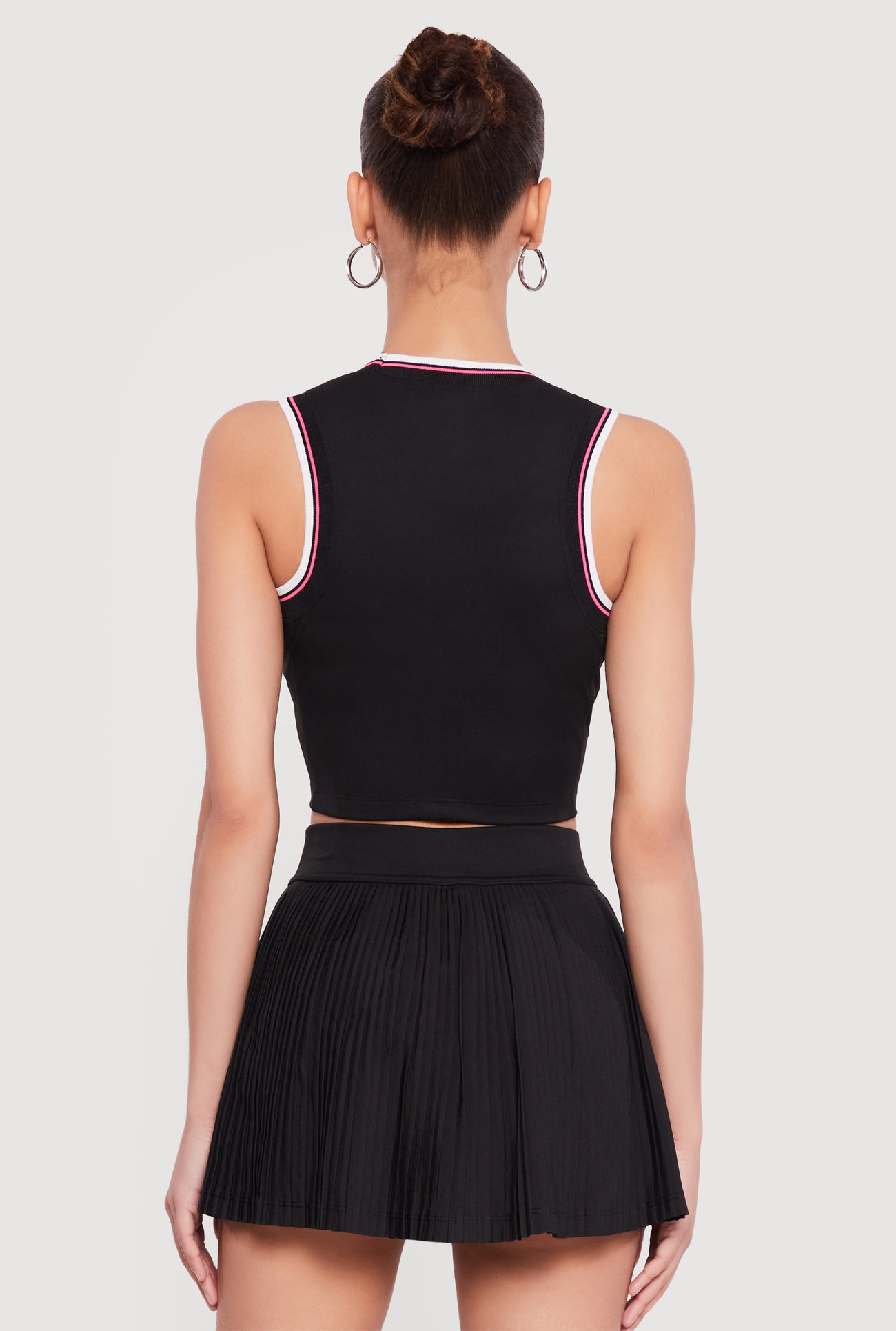 1044060580333001_005