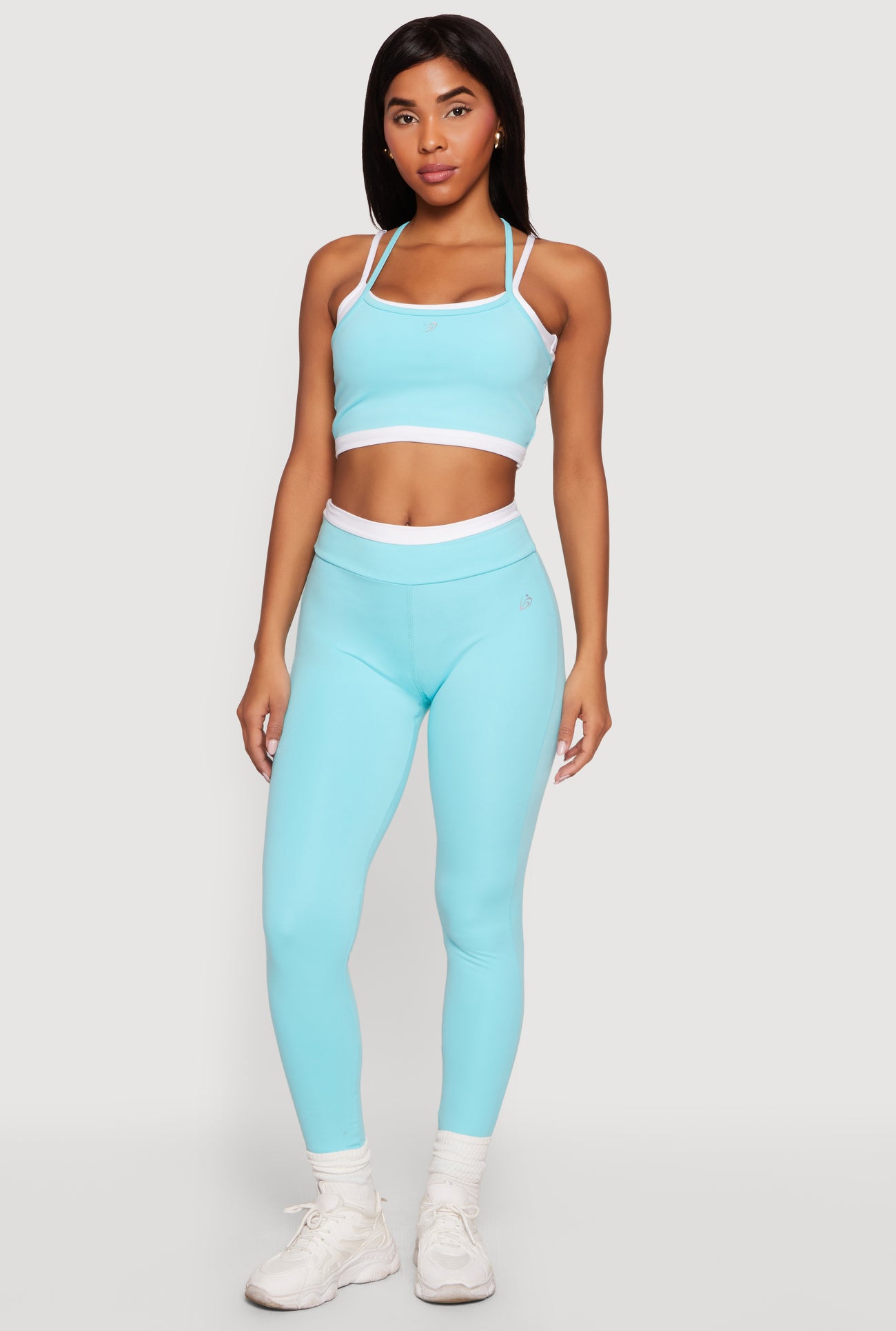 1058038345577340_001