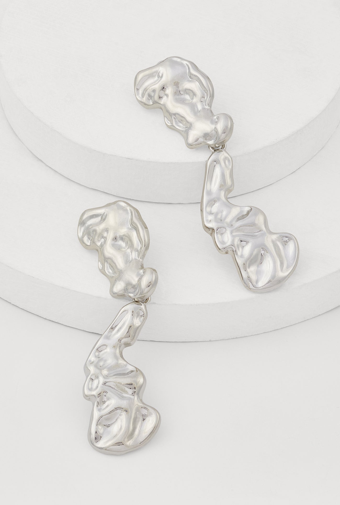 1135057695166007_001