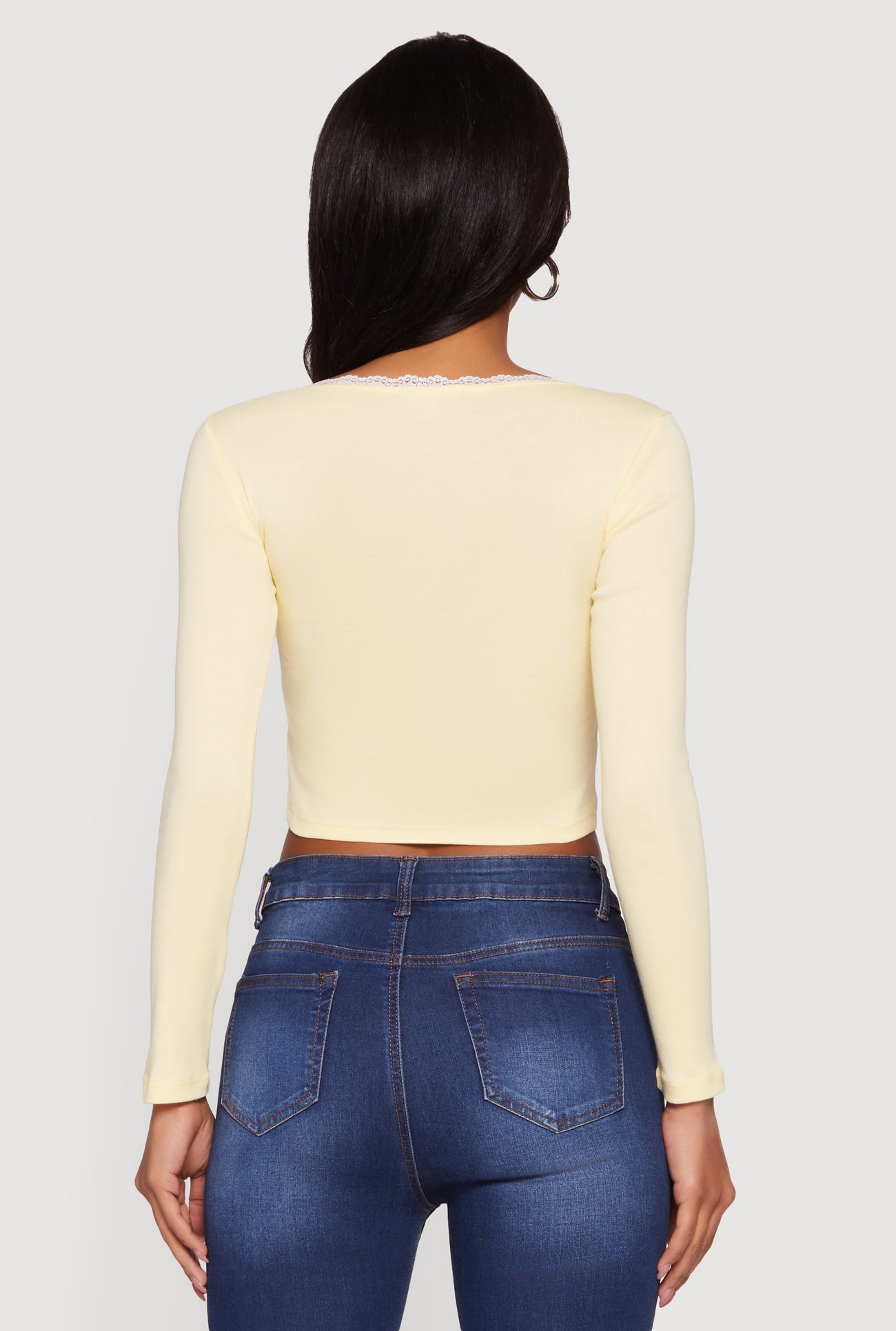 1402069393987070_005