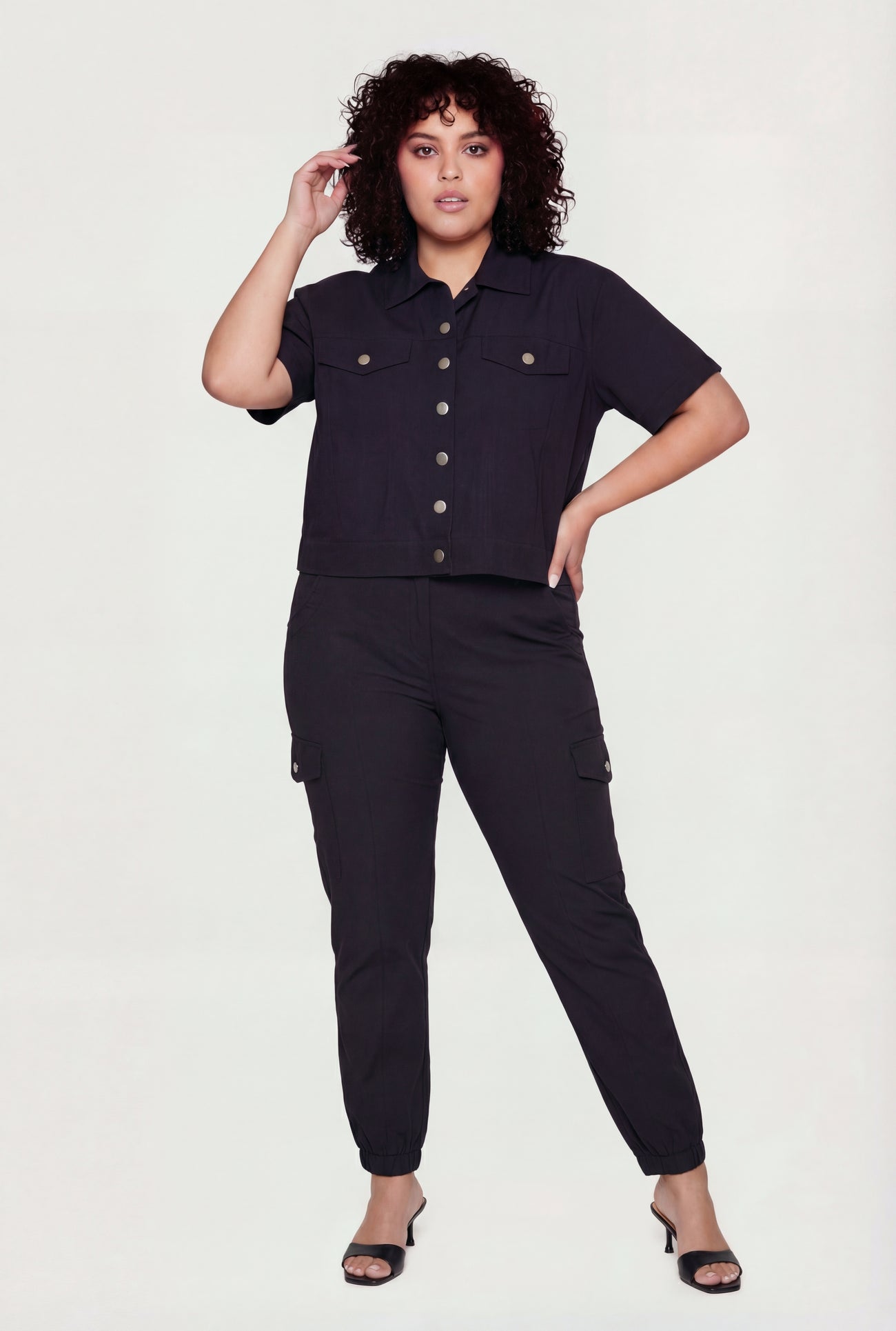 1850038348077001_002