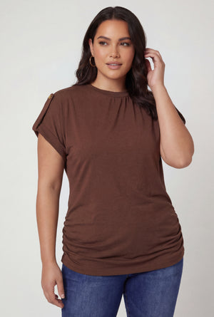 1915038340617020_002