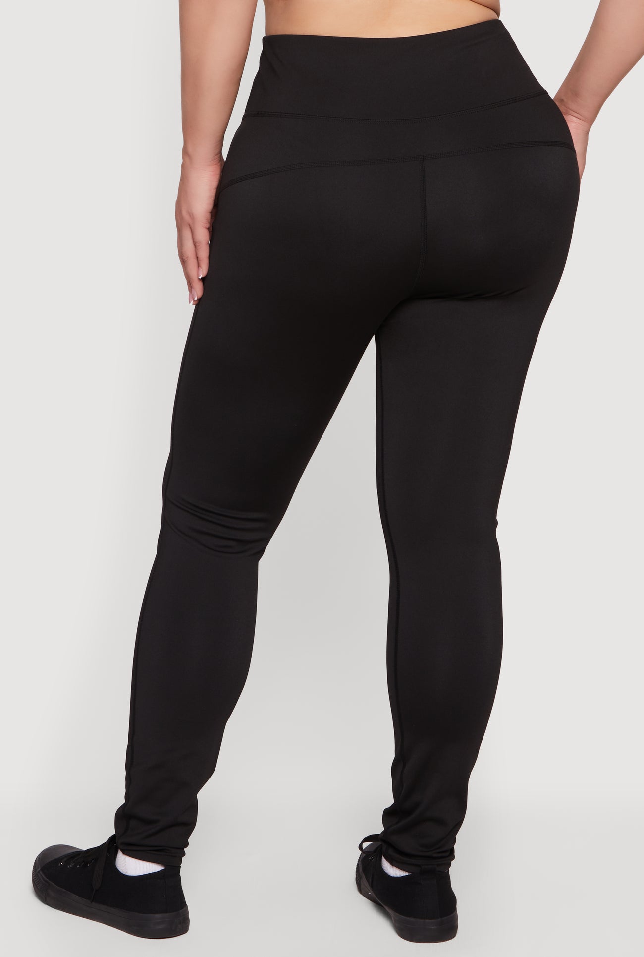 1927062704439001_005