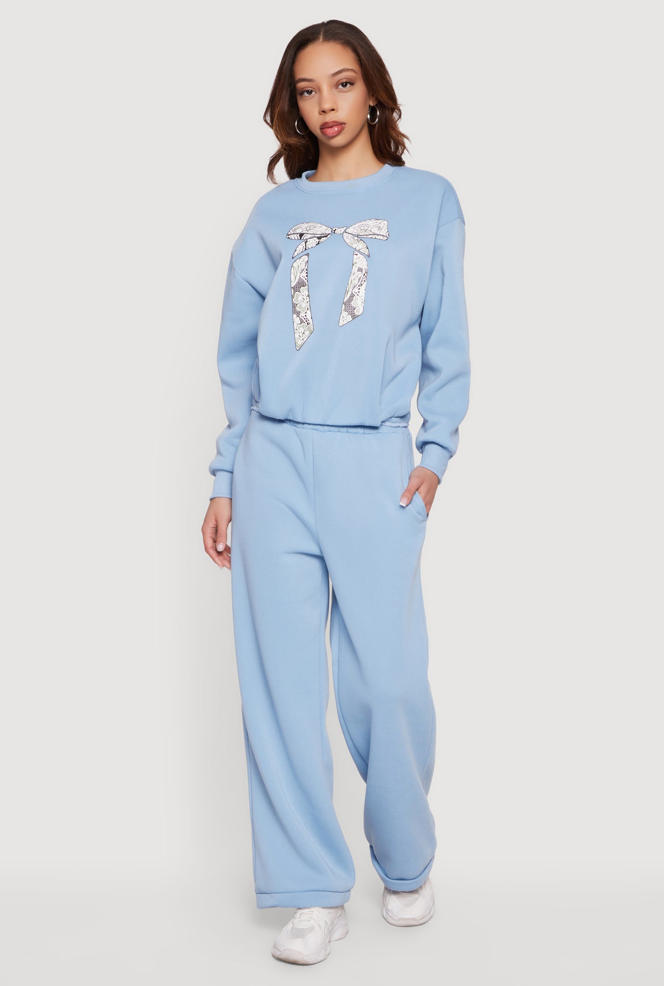 3056063401730340_002