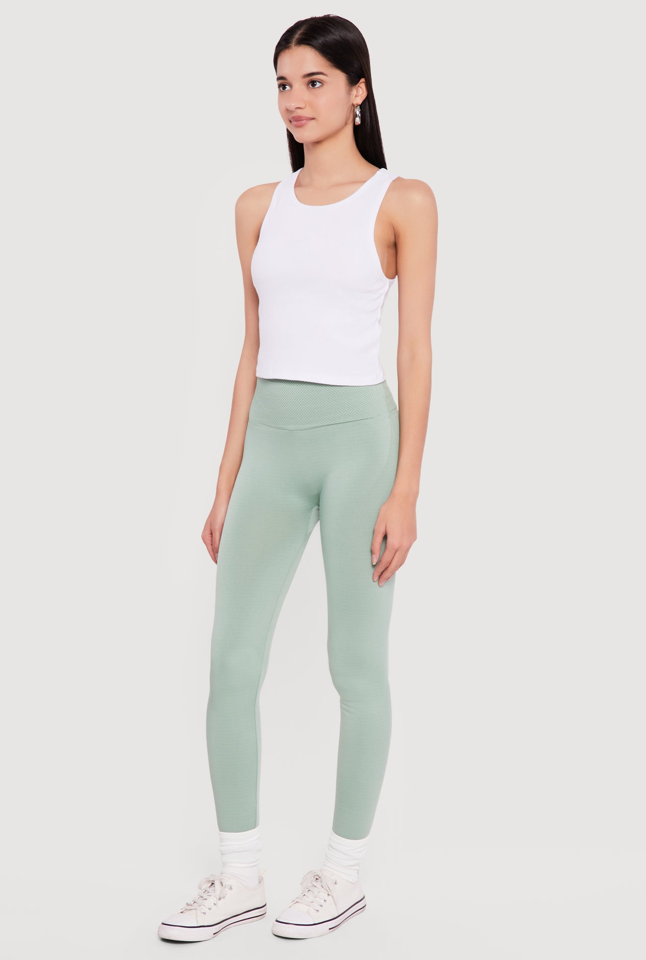 3066062703870034_002